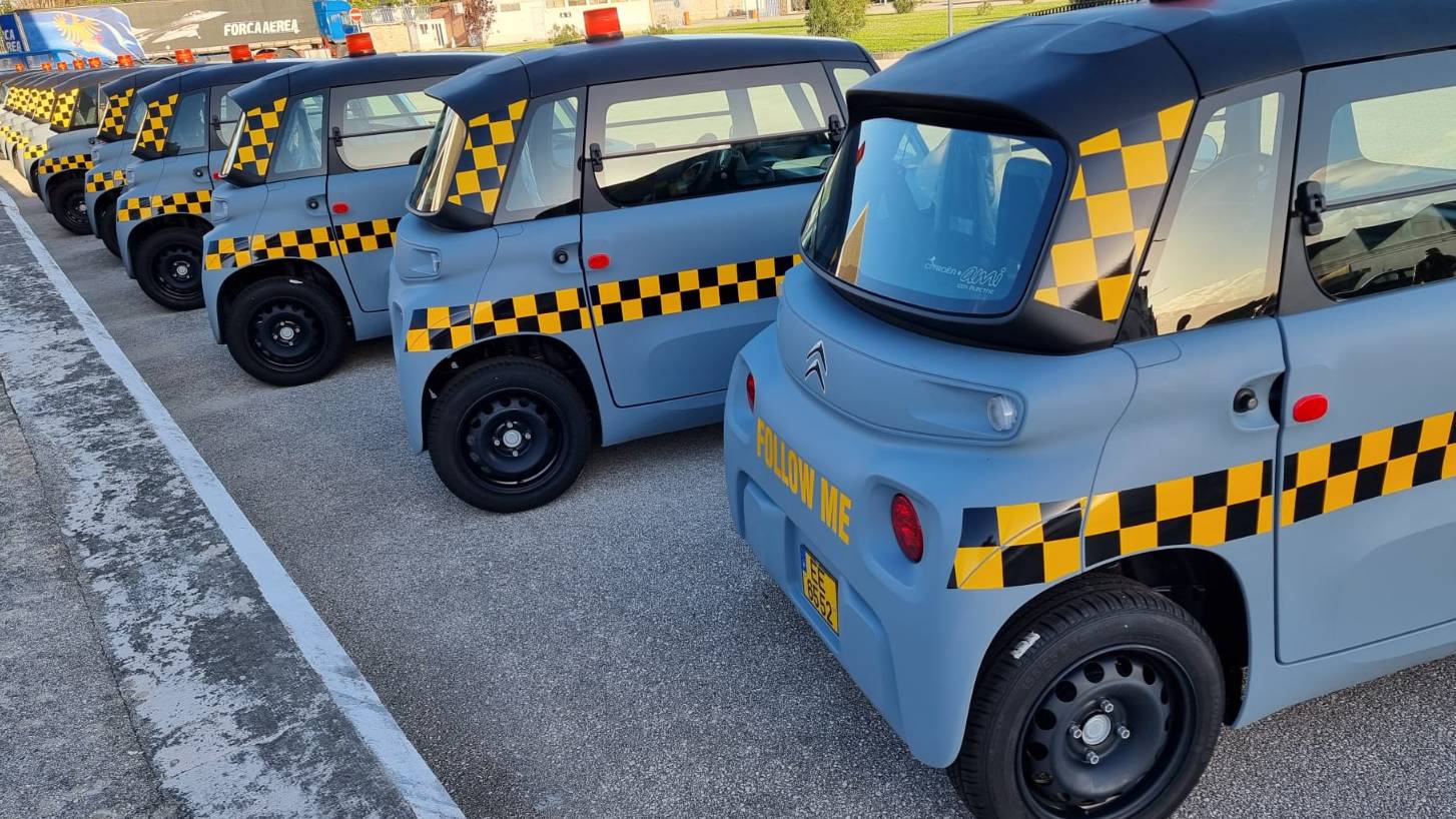 Opaia Motors entrega carros eléctricos ao AIAAN