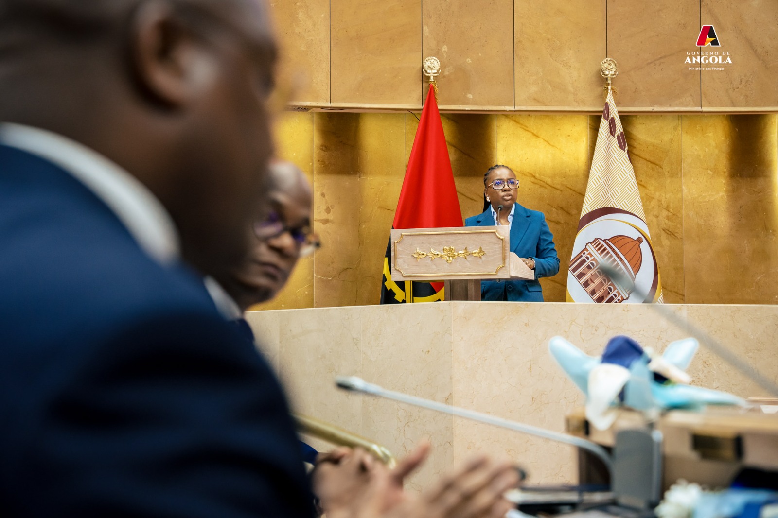 Aprovada proposta do imposta sobre o rendimento das pessoas singulares