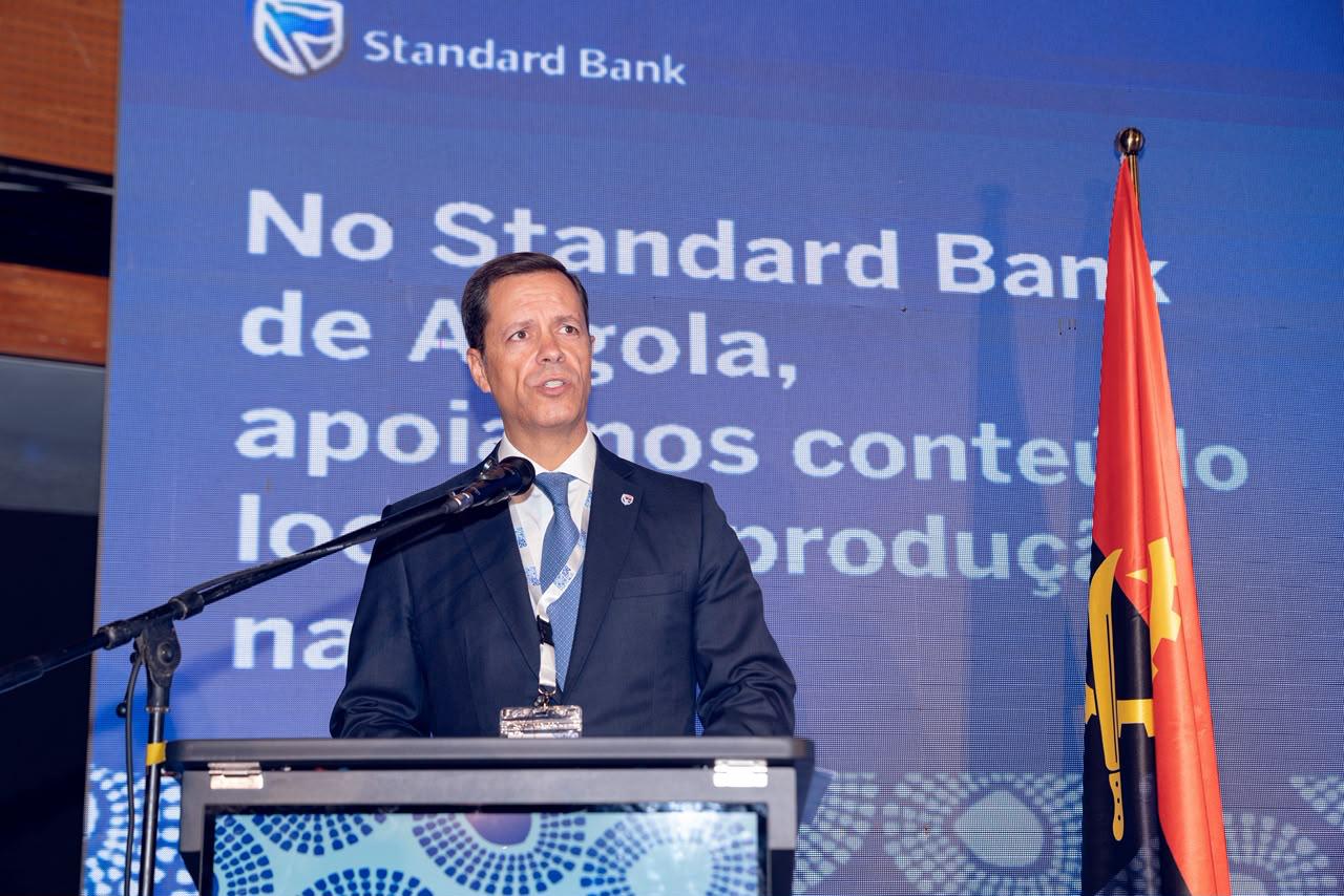 Standard Bank financia 220 MPME com 340 mil milhões de kwanzas
