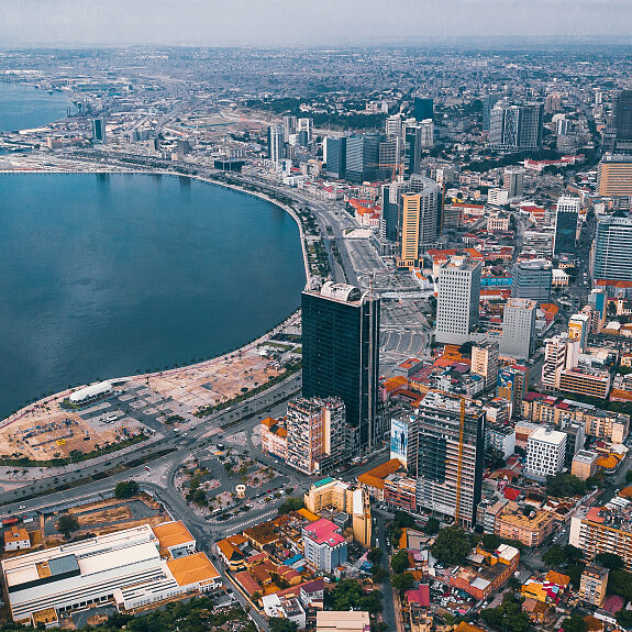 https://industriamagazine.com/wp-content/uploads/2026/07/Luanda.jpg
