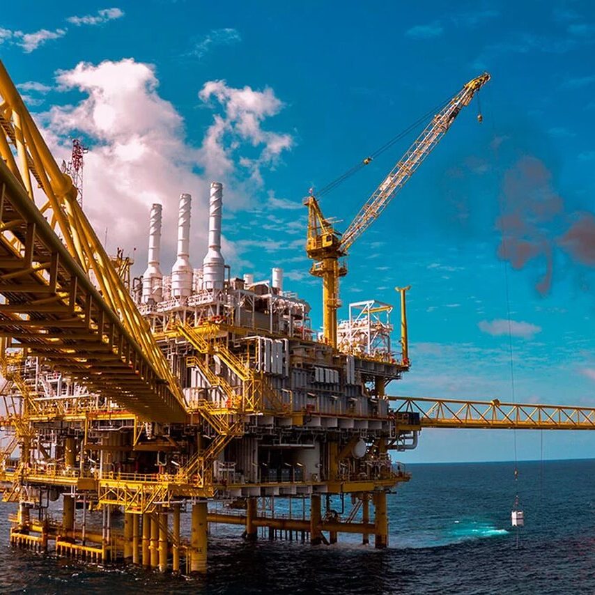 https://industriamagazine.com/wp-content/uploads/2026/05/Petroleo.jpg